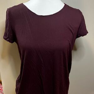 GAP Women's Dark Burgundy Short Sleeve Tee